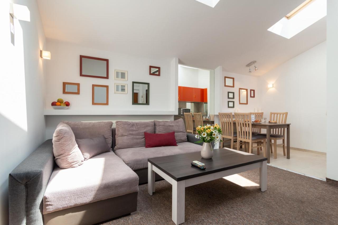 크라쿠프 Friendly Family Loft In The Center 아파트 외부 사진